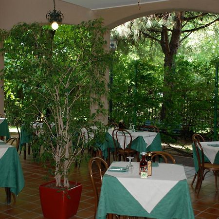 Hotel Ristorante La Rampina Vimodrone Bagian luar foto